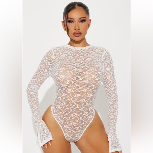 Dreamy Romance Lace Skirt Set White - Picture 2 of 4